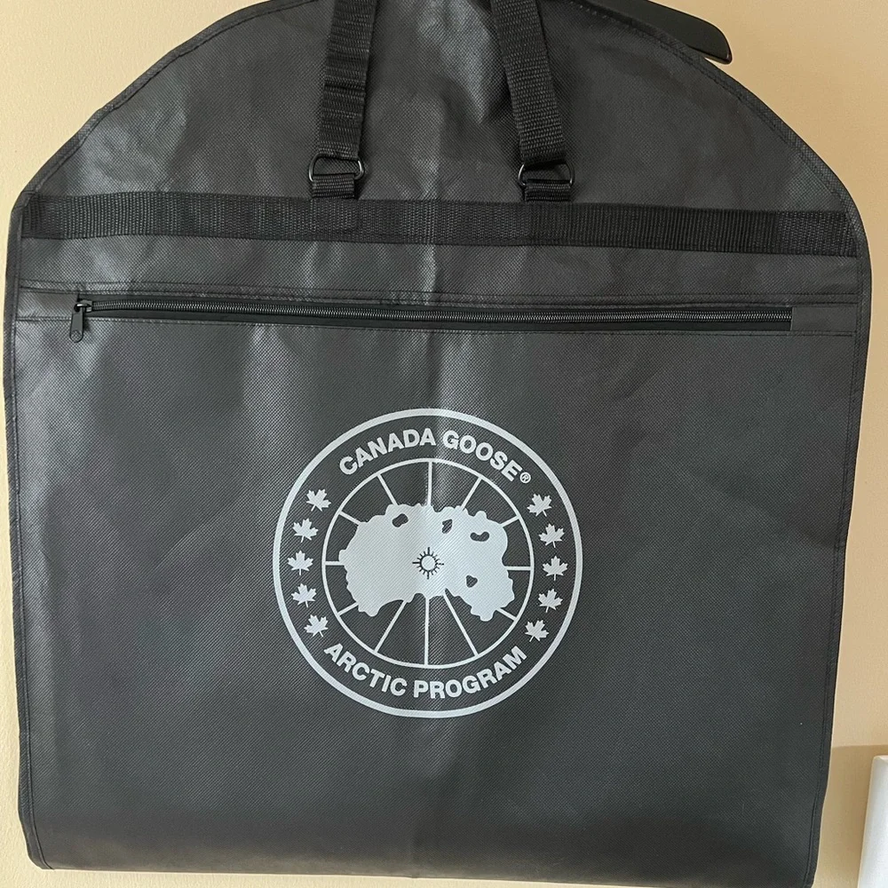 Canada Goose Garment Bag